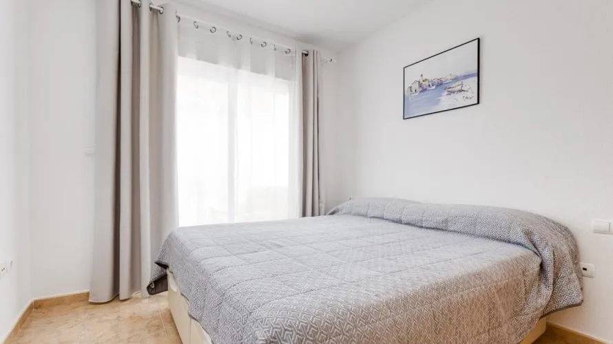 Apartamento de 1 dormitorio en Torreblanca, Spain No. 2022 № 2