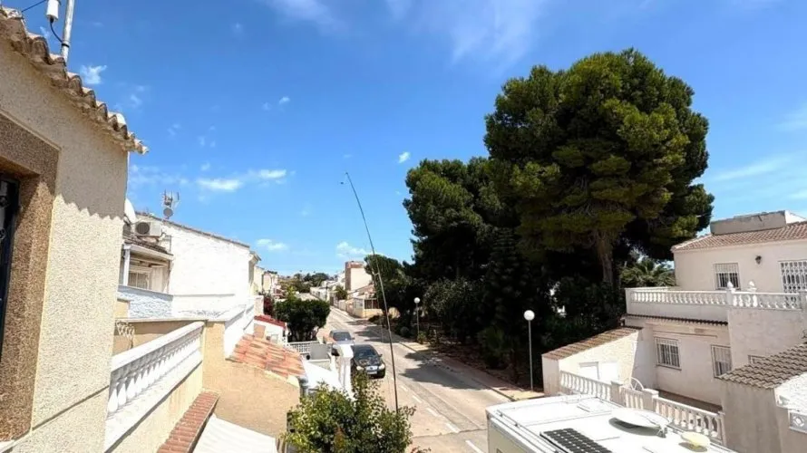 Сasa de 2 dormitorios en El Limonar, Spain No. 2055 № 19