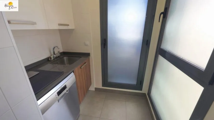 Apartamento de 3 dormitorios en Alicante, Spain No. 1196 № 17
