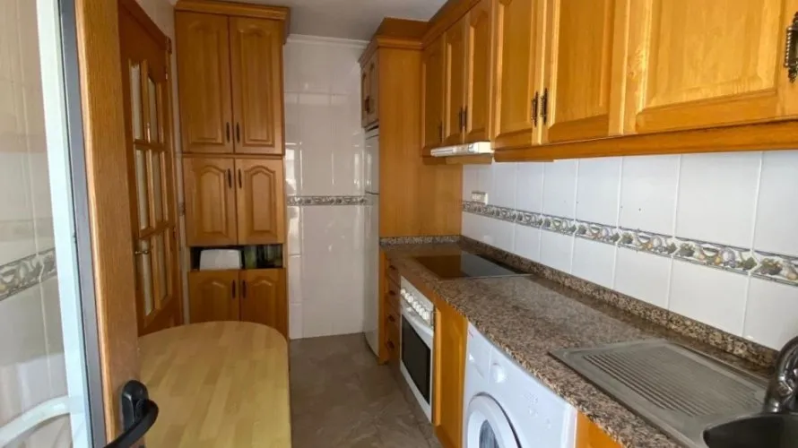 Apartamento de 2 dormitorios en Torrevieja, Spain No. 2101 № 4