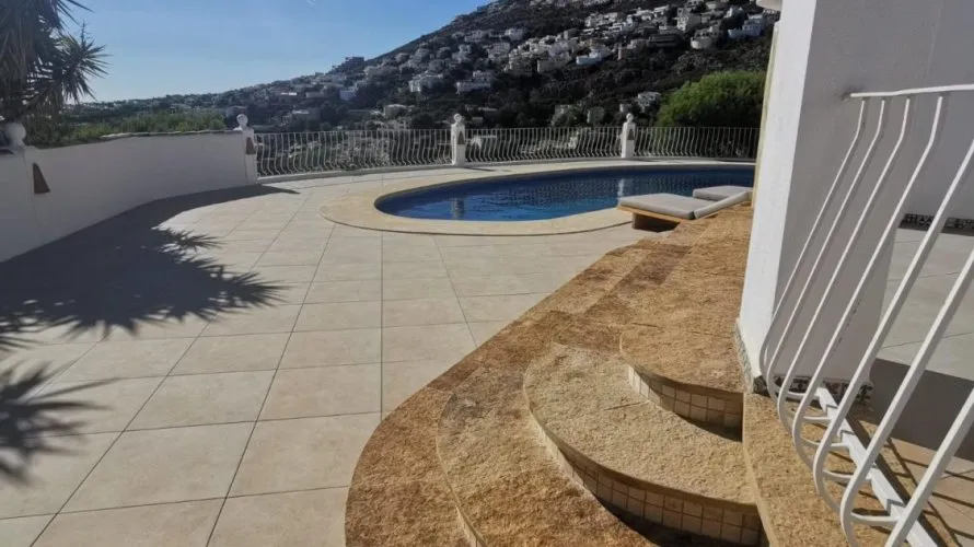 Villa de 4 dormitorios en Benitachell, Spain No. 1250 № 5