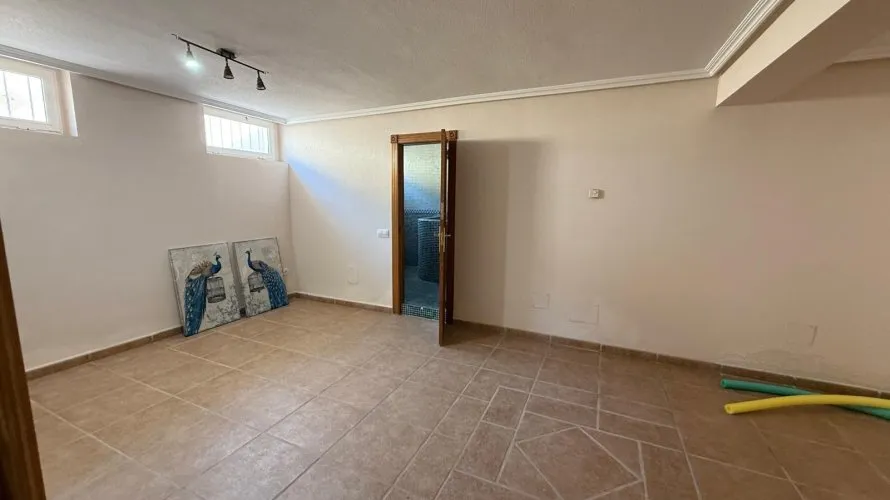 Сasa de 3 dormitorios en Torrevieja, Spain No. 1052 № 27