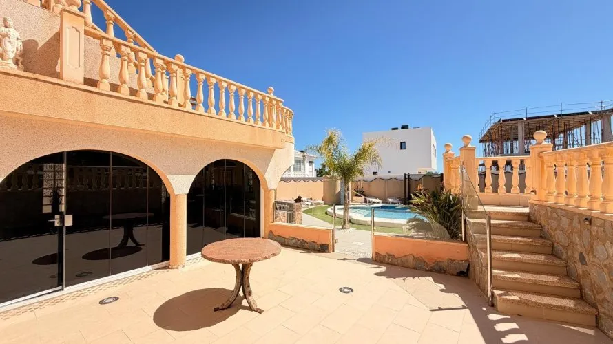 Villa de 5 dormitorios en Ciudad Quesada, Spain No. 1082 № 11