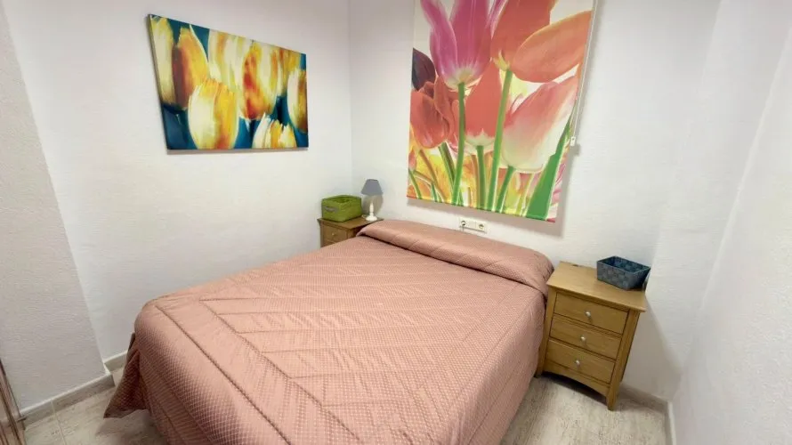 Apartamento de 2 dormitorios en Villajoyosa, Spain No. 1110 № 2