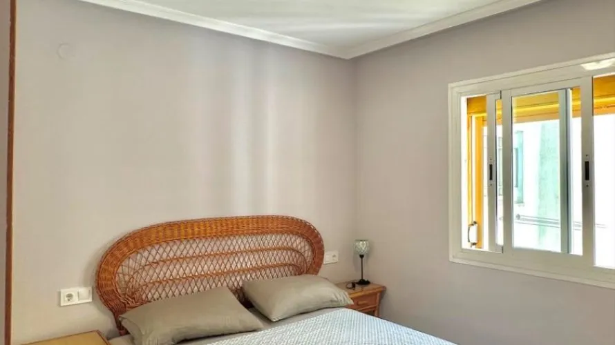 Apartamento de 2 dormitorios en Torrevieja, Spain No. 2238 № 6