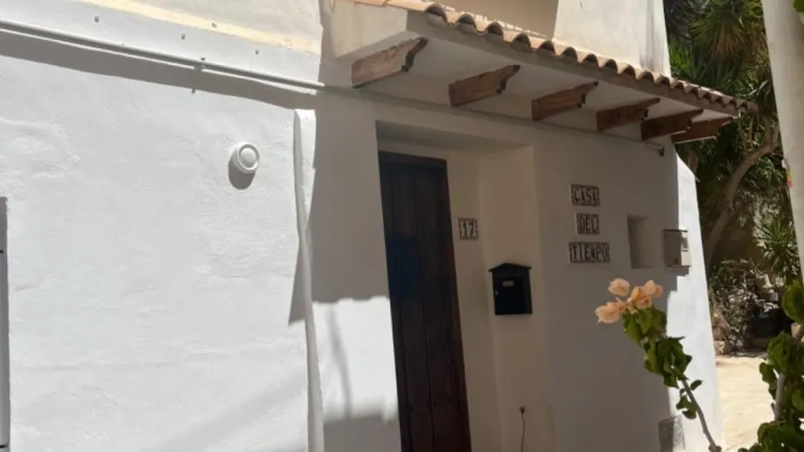 Сasa de 75m² en Villajoyosa, Spain No. 1414 № 1