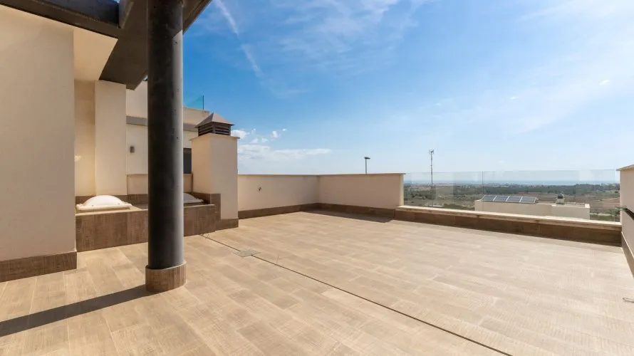 Villa de 210m² en San Miguel de Salinas, Spain No. 1973 № 13