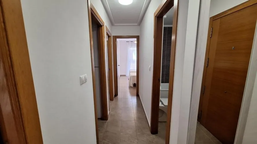 Apartamento de 2 dormitorios en Torrevieja, Spain No. 2002 № 10