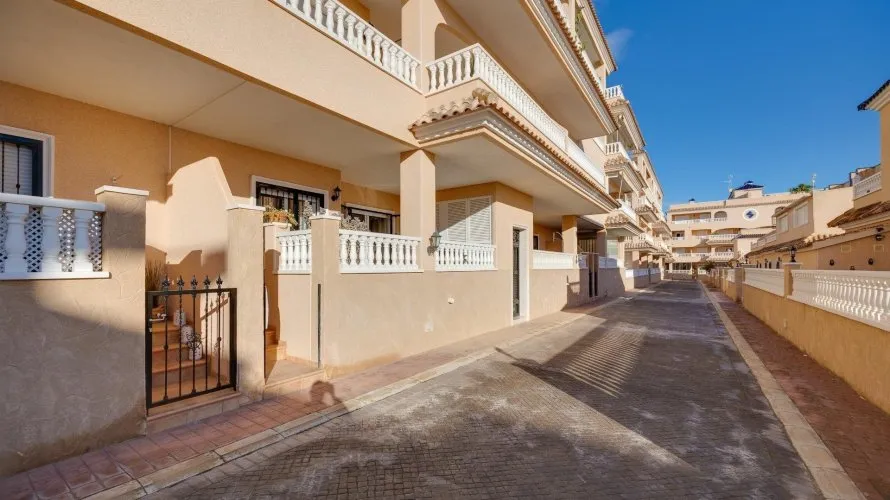 Apartamento de 2 dormitorios en Los Dolses, Spain No. 1369 № 8