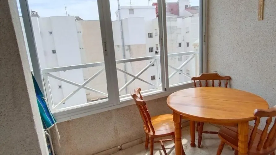 Apartamento de 37m² en Torrevieja, Spain No. 2168 № 1