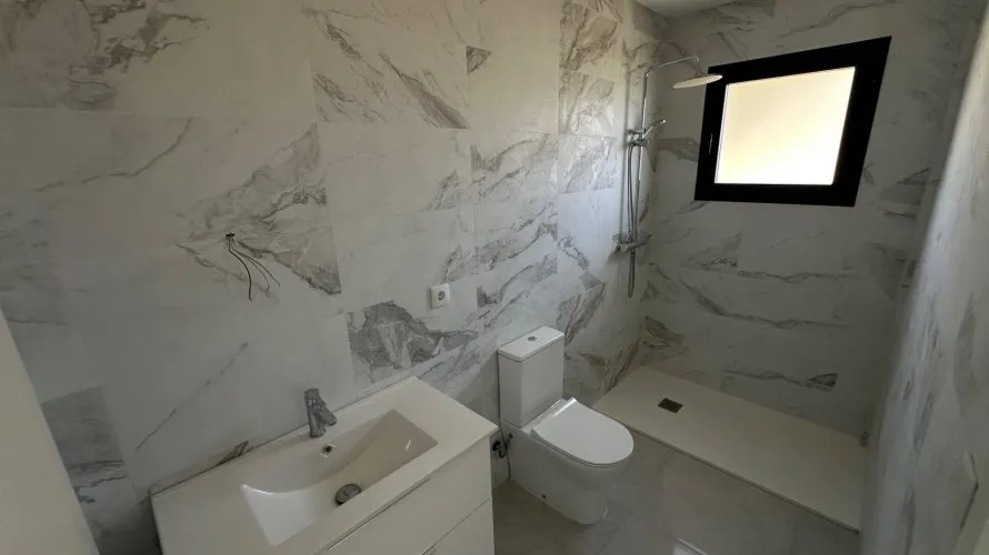 Villa de 5 dormitorios en San Vicente del Raspeig, Spain No. 1106 № 5
