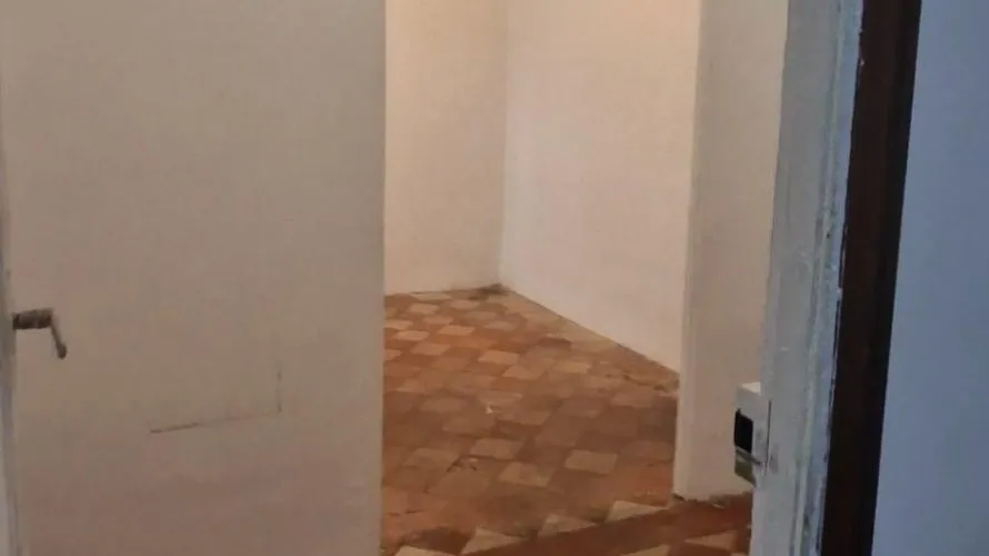 Apartamento de 4 dormitorios en Madrid, Spain No. 1984 № 2