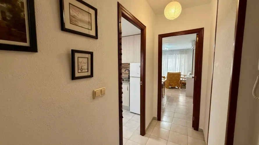 Apartamento de 2 dormitorios en Torrevieja, Spain No. 2194 № 5