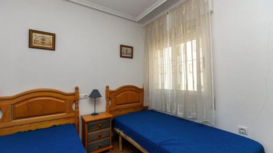 Сasa de 80m² en La Zenia, Spain No. 1359 № 8