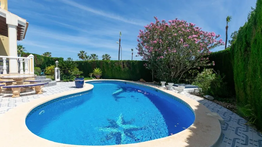 Villa de 194m² en Alicante, Spain No. 1360 № 6
