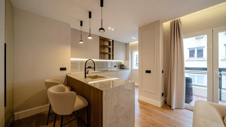 Apartamento de 3 dormitorios en Madrid, Spain No. 1027 № 6