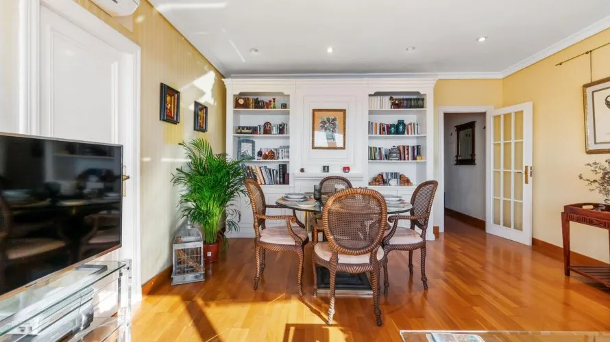 Apartamento de 128m² en Torrevieja, Spain No. 982 № 1