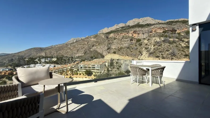 Villa de 238m² en Altea, Spain No. 1004 № 10