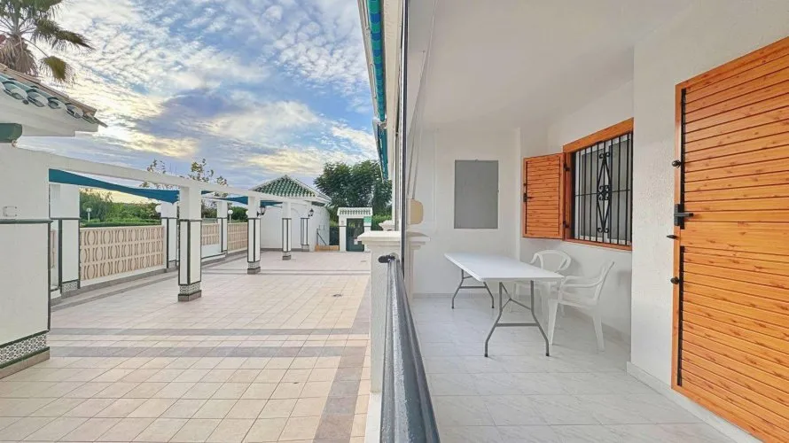 Apartamento de 1 dormitorio en Torrevieja, Spain No. 1021 № 26