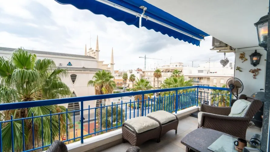 Apartamento de 102m² en Torrevieja, Spain No. 1964 № 26