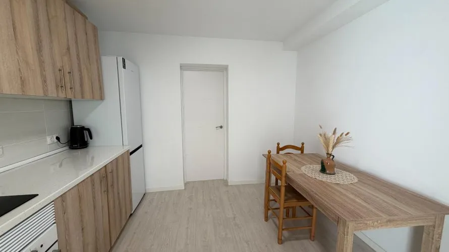 Apartamento de 79m² en El Campello, Spain No. 1354 № 1