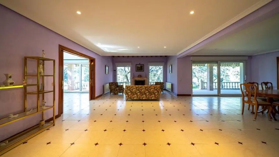 Сasa de 8 dormitorios en Colmenarejo, Spain No. 1396 № 20