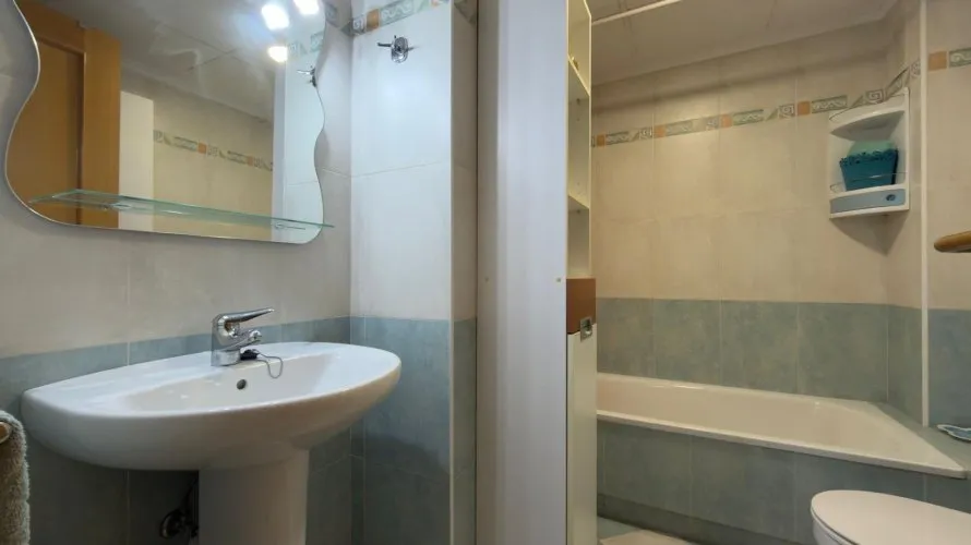 Apartamento de 2 dormitorios en Finestrat, Spain No. 1150 № 9