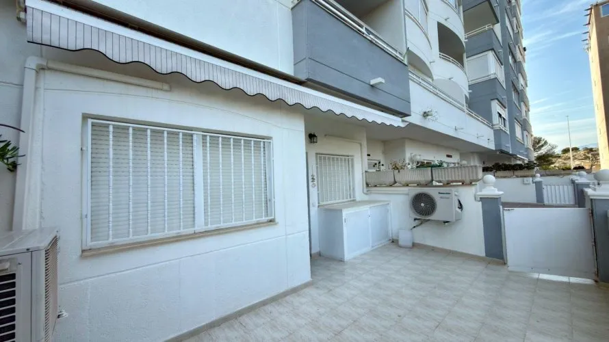 Apartamento de 2 dormitorios en Villajoyosa, Spain No. 1110 № 6