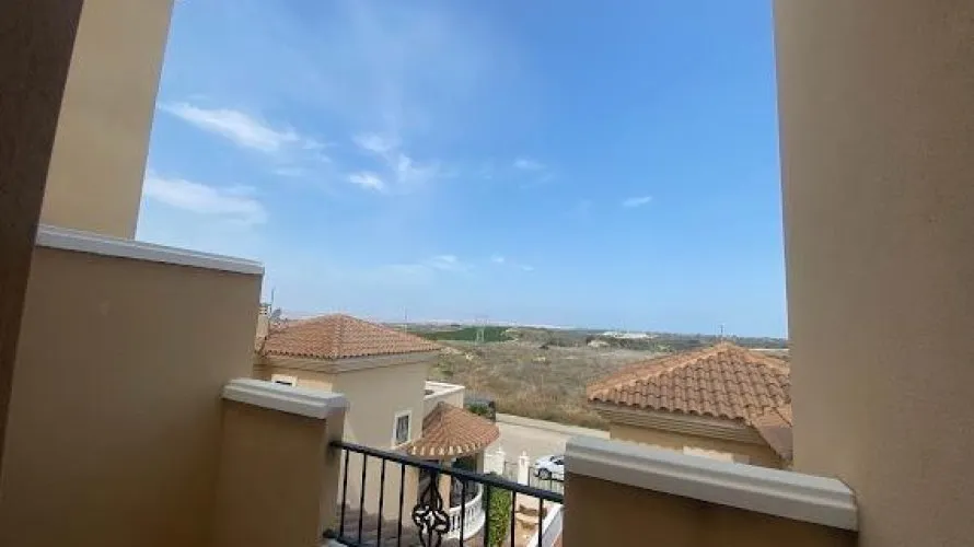 Сasa de 2 dormitorios en San Miguel de Salinas, Spain No. 1008 № 6