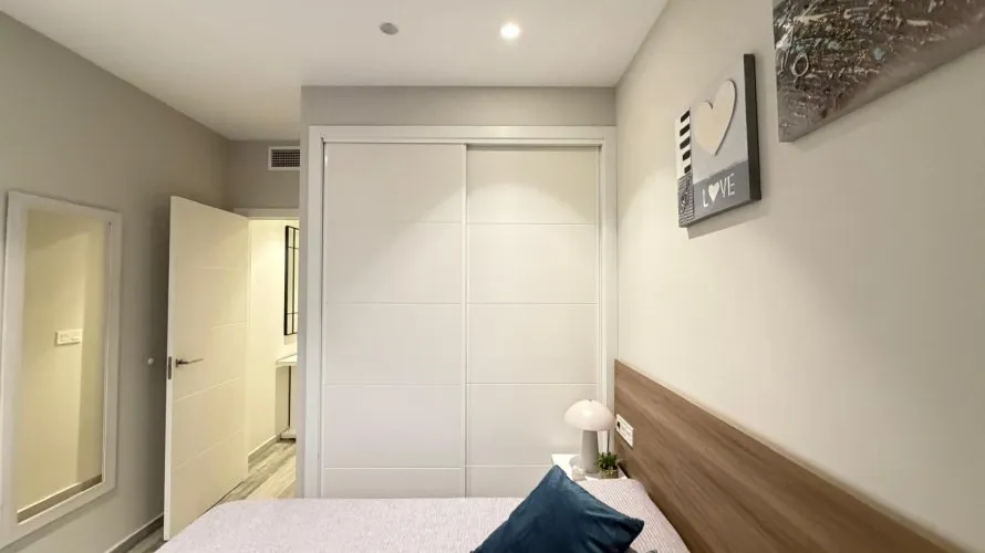 Apartamento de 1 dormitorio en Torrevieja, Spain No. 2291 № 18