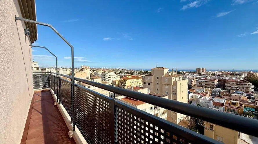 Ático de 1 dormitorio en Nueva Torrevieja, Spain No. 2107 № 12