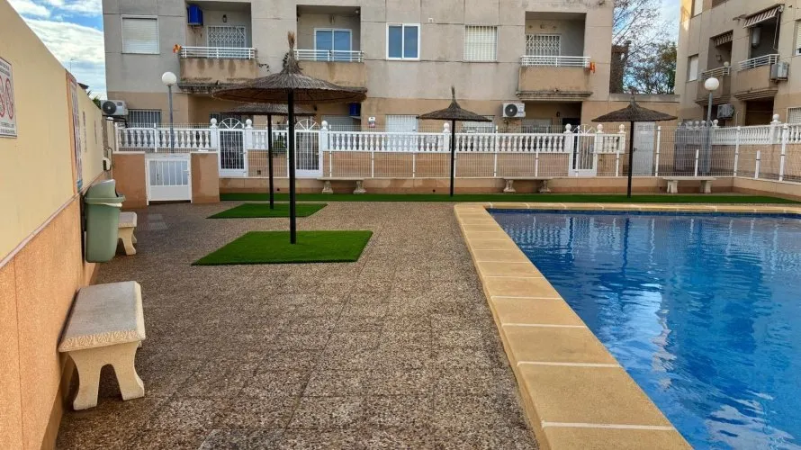 Ático de 2 dormitorios en Nueva Torrevieja, Spain No. 990 № 21