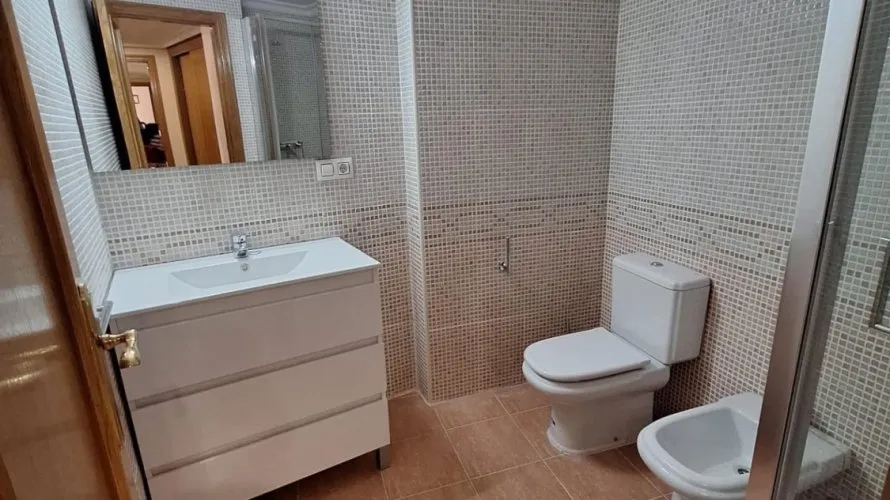 Apartamento de 3 dormitorios en Torrevieja, Spain No. 1257 № 11