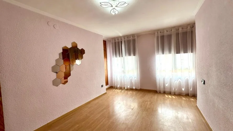 Apartamento de 99m² en Alicante, Spain No. 2225 № 11
