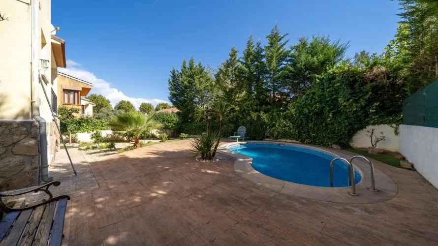 Apartamento de 5 dormitorios en San Martín de Valdeiglesias, Spain No. 1198 № 19