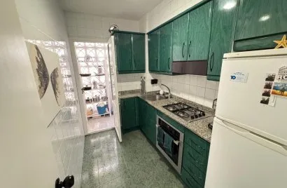 Apartamento de 2 dormitorios en Alicante, Spain No. 2109