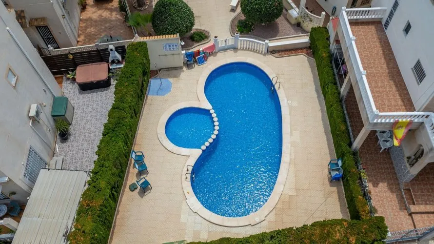 Сasa de 244m² en Torrevieja, Spain No. 1959 № 2