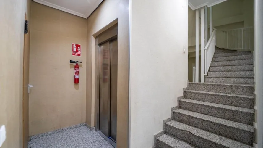 Apartamento de 2 dormitorios en Torrevieja, Spain No. 2064
