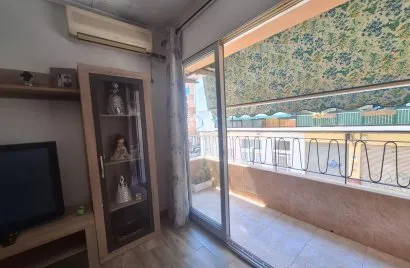 Apartamento de 2 dormitorios en Alicante, Spain No. 2233