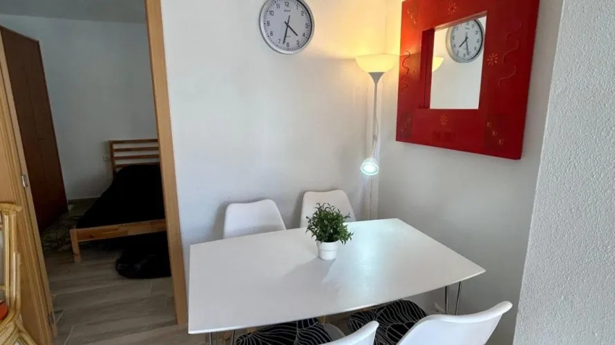 Apartamento de 3 dormitorios en Torrevieja, Spain No. 1138 № 2