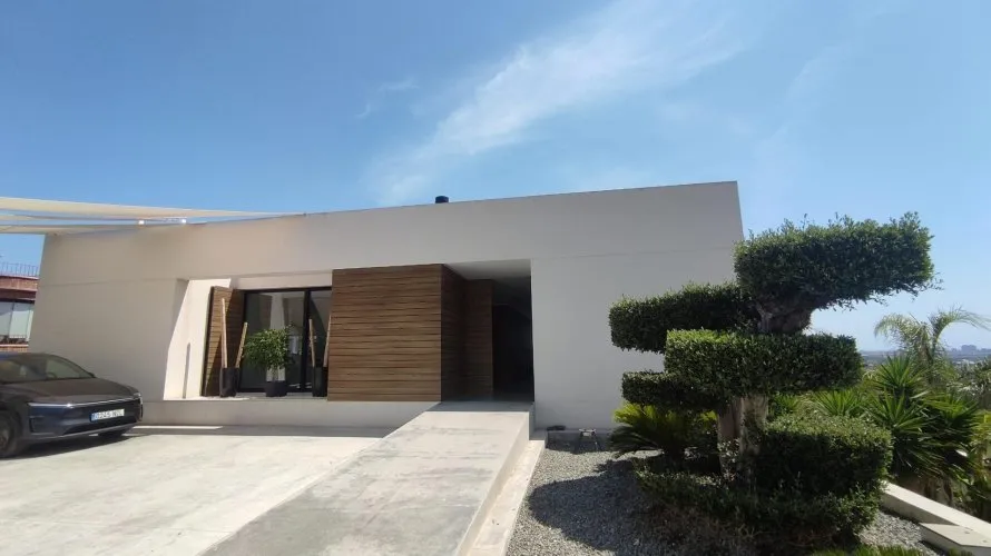 Villa de 5 dormitorios en Alicante, Spain No. 1983 № 21