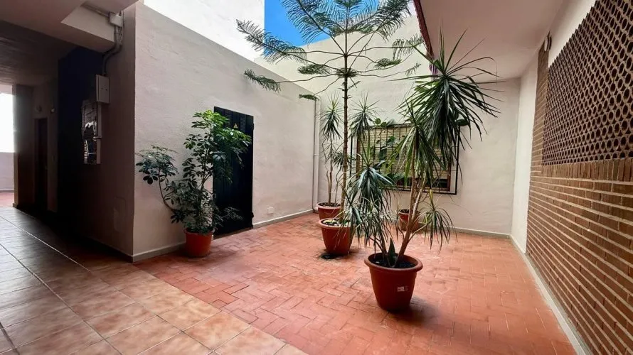 Apartamento de 2 dormitorios en Torrevieja, Spain No. 2194 № 4
