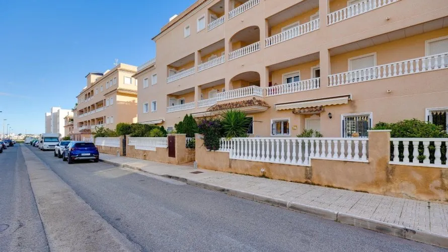 Apartamento de 2 dormitorios en Los Dolses, Spain No. 1369 № 3