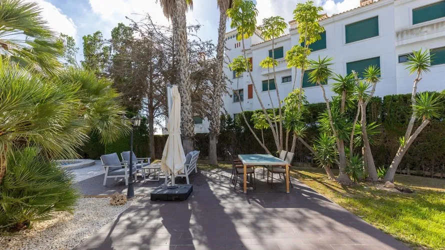 Villa de 5 dormitorios en Campoamor, Spain No. 1017 № 6