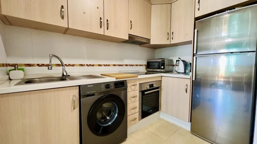 Apartamento de 1 dormitorio en Torrevieja, Spain No. 1268 № 2