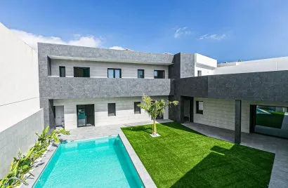 Villa de 277m² en Lo Pagán, Spain No. 1065