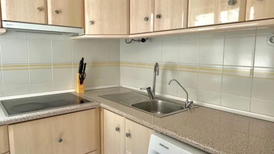 Apartamento de 2 dormitorios en Torrevieja, Spain No. 2238 № 3