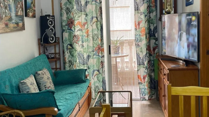 Apartamento de 2 dormitorios en Torrevieja, Spain No. 2076 № 10