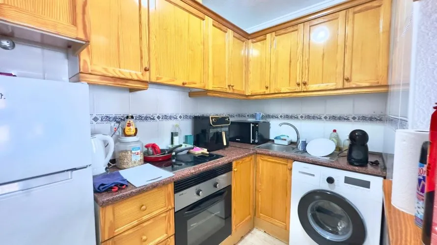 Apartamento de 1 dormitorio en Torrevieja, Spain No. 2212 № 16