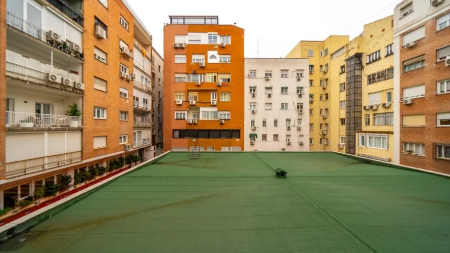 Apartamento de 3 dormitorios en Madrid, Spain No. 985 № 15